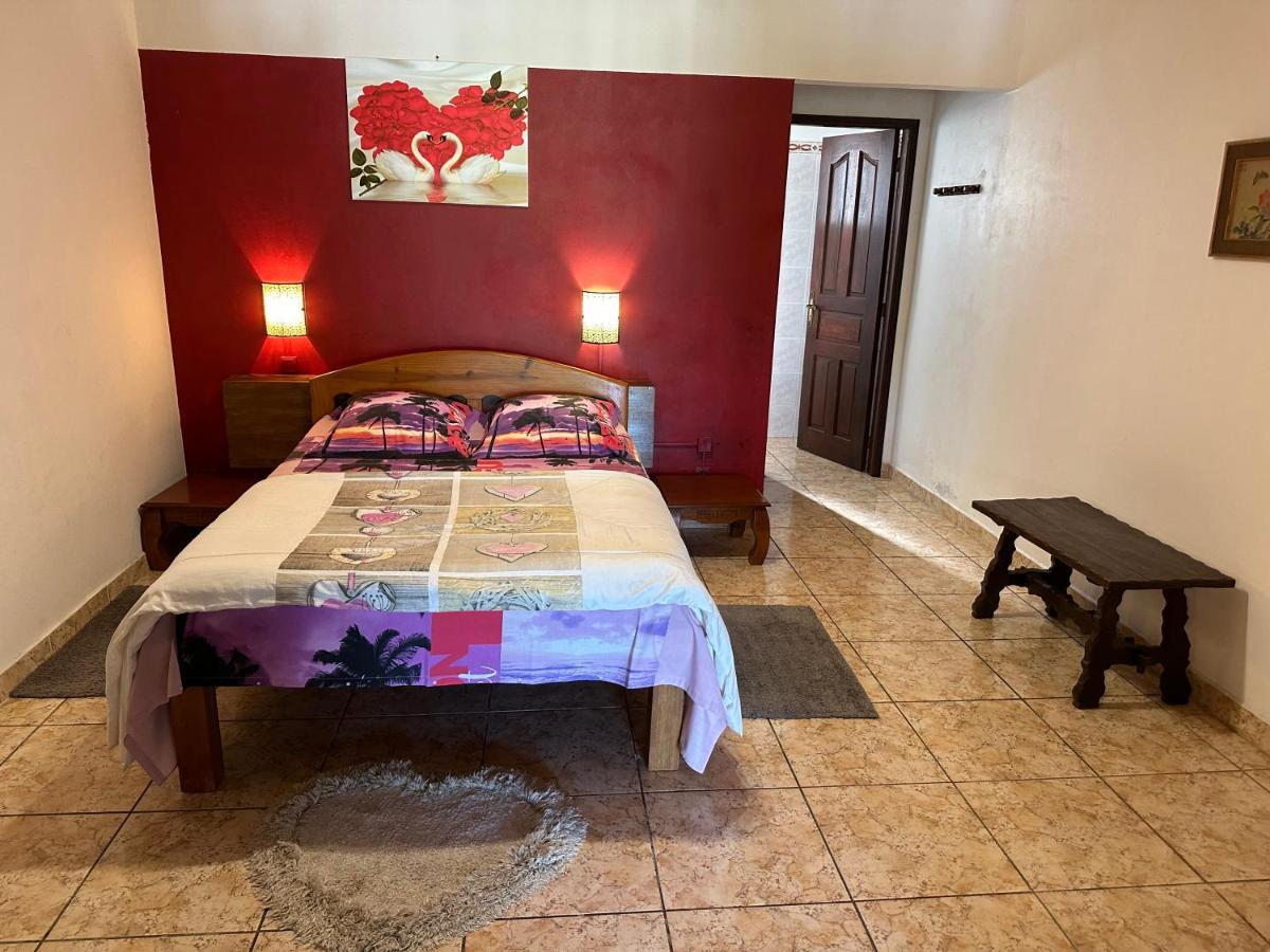 Zoiseaux Pays Bed & Breakfast Saint Pierre Luaran gambar